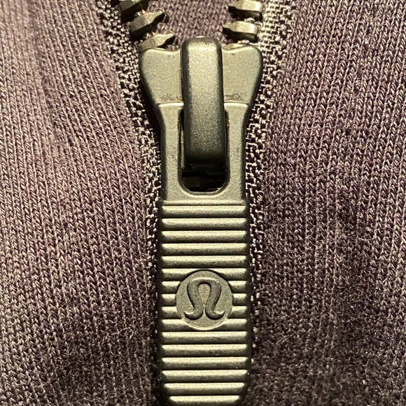 Lululemon jacket - Picture 5 of 9